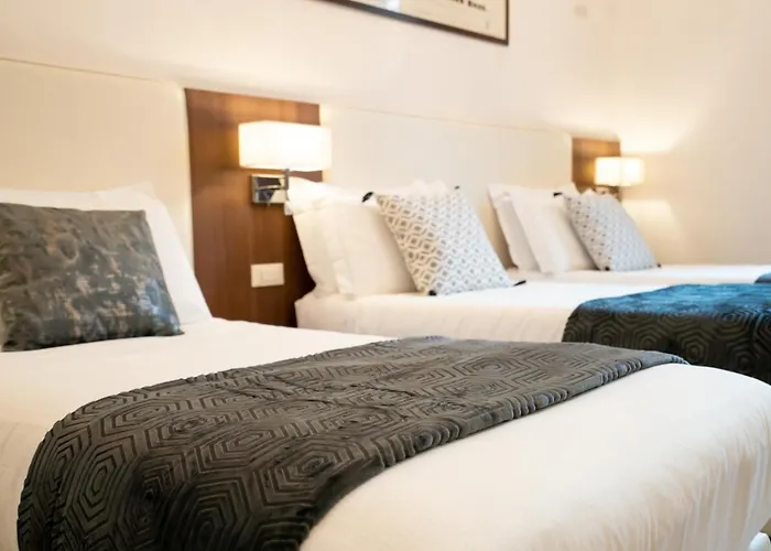 Archi Di 4* Rome